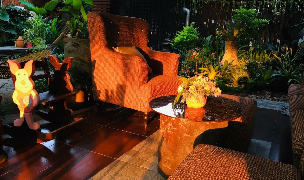 Wiang Kum Kam Resort Chiang Mai Exterior foto